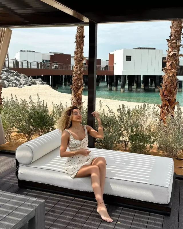 Üzeldən Dubay fotoları