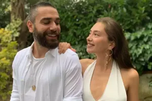 Yeni doğulan oğulları ilə ilk foto!