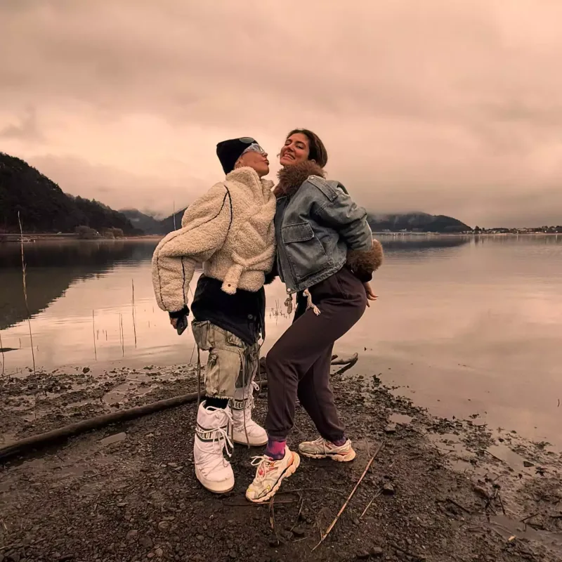 Hande Yener Yaponiyada...