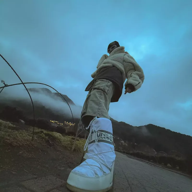 Hande Yener Yaponiyada...