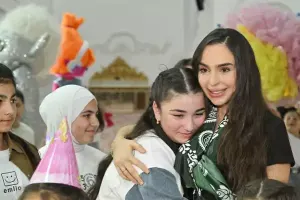 Leyla Əliyeva bayramı şəhid övladları ilə keçirdi - Fotolar