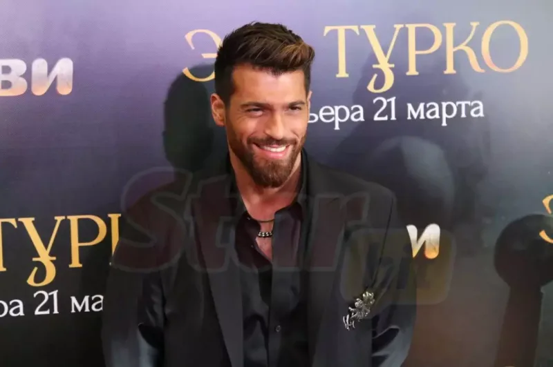 Moskvada fanatı Can Yamana evlilik təklif etdi