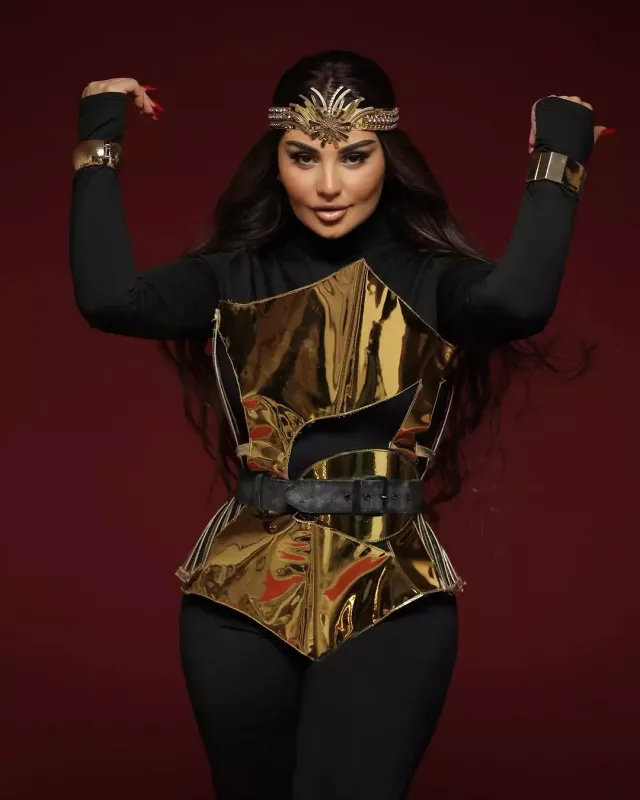 Şəbnəmdən qəribə fotosessiya