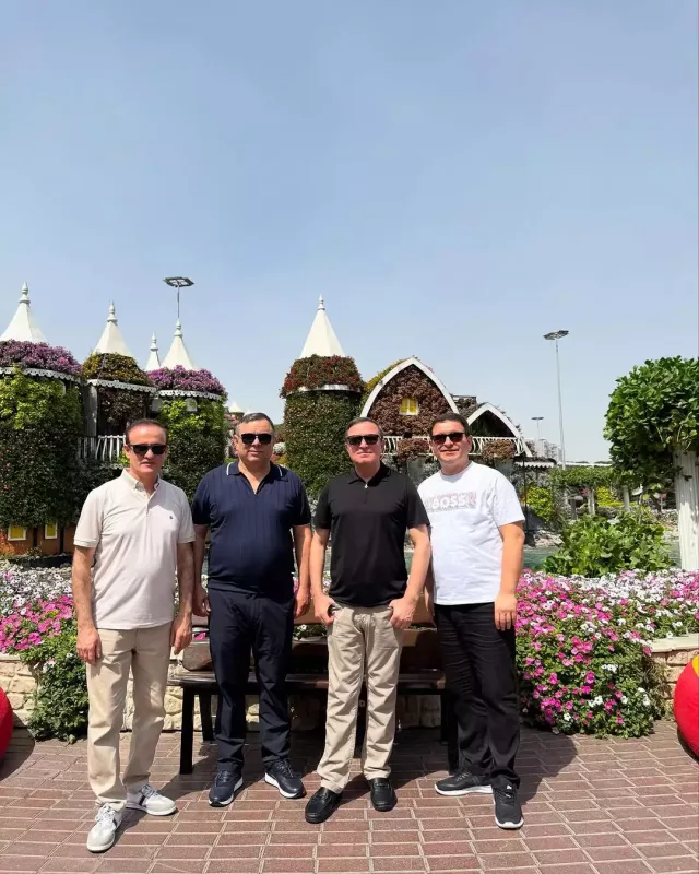 Mənsum İbrahimovun Dubay tətili