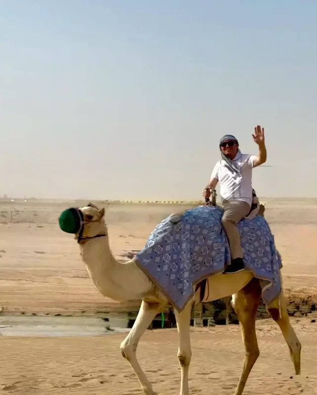 Mənsum İbrahimov səhrada