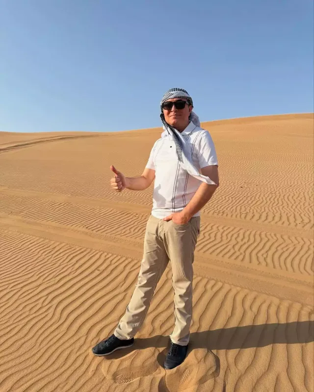 Mənsum İbrahimov səhrada