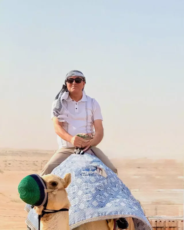 Mənsum İbrahimov səhrada