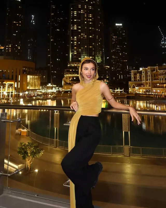 Üzelin Dubay macəraları - FOTOLAR