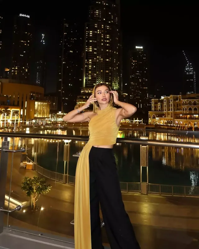 Üzelin Dubay macəraları - FOTOLAR