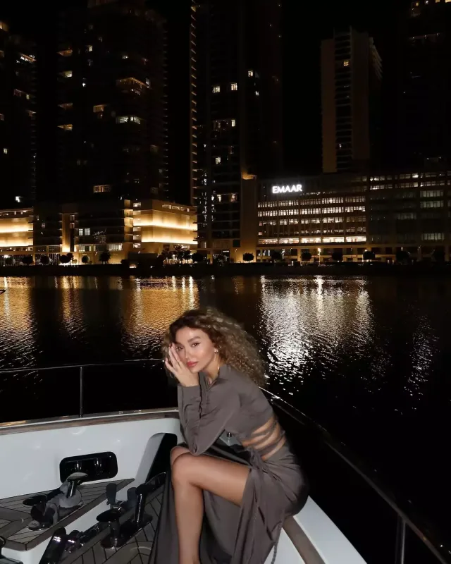 Üzelin Dubay macəraları - FOTOLAR