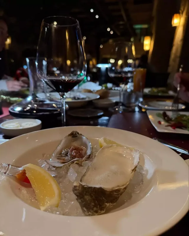 Zamiqin ailəsi ilə Dubay tətili