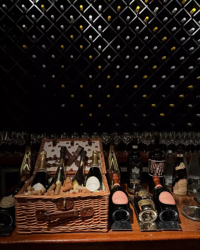 Zamiqin ailəsi ilə Dubay tətili