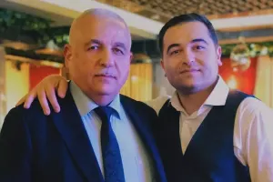 Atası ilə fotosunu paylaşıb bunları yazdı