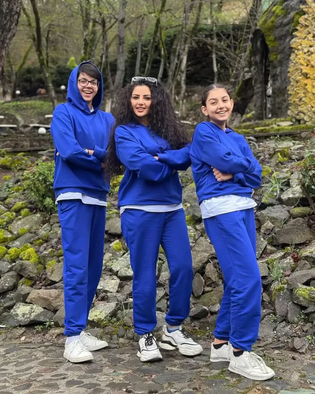 Xəyalədən övladları ilə paylaşım