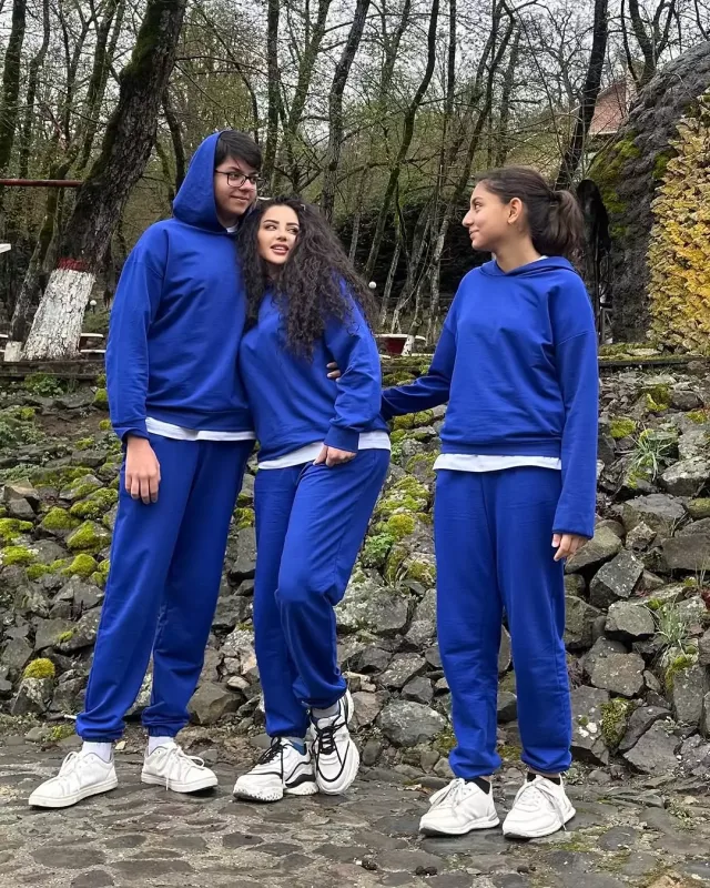 Xəyalədən övladları ilə paylaşım