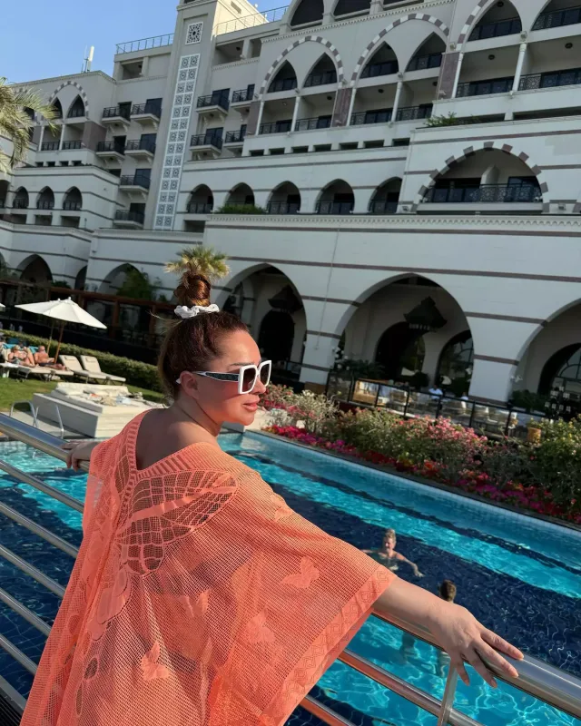 Xatirədən çimərlik geyimində fotolar