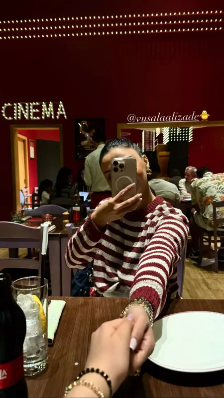 Vüsalənin qızı ilə Dubay istirahəti - VİDEO