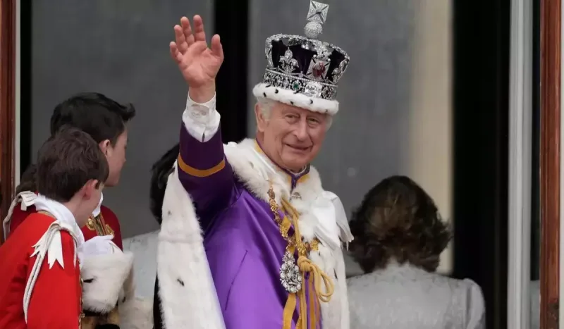 Böyük Britaniya Kralı xəstəxanaya yerləşdirildi!