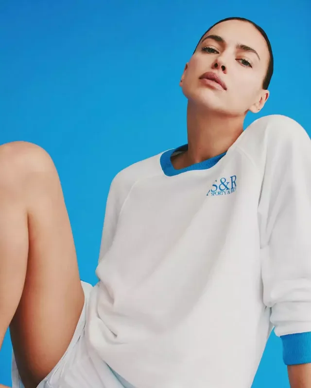 İrina Şeyk daha bir marka üçün pozalar verdi