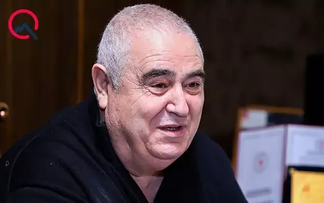 “Mən oturmuşam, pullar da gəlir”