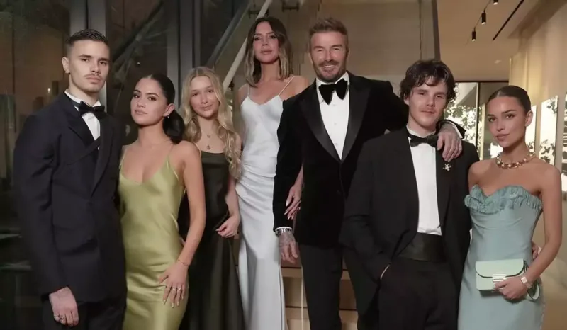 50 illik yubileyini ailəsi ilə Mayamidə keçirdi - FOTOLAR