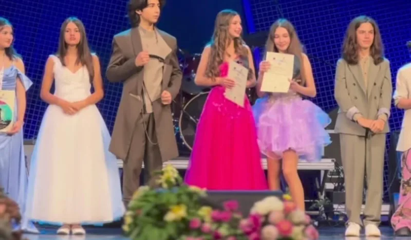 Azərbaycanlı iştirakçı ilk üçlükdə