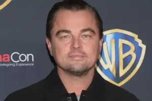 Di Kaprio yeni görünüşü ilə müzakirə yaratdı