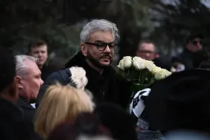 Yaxınları Kirkorovun qorxulu vəziyyəti ilə bağlı həyəcan təbili çalır