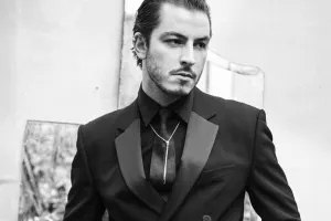 Aybükeni dəstəklədiyi üçün layihədən qovuldu