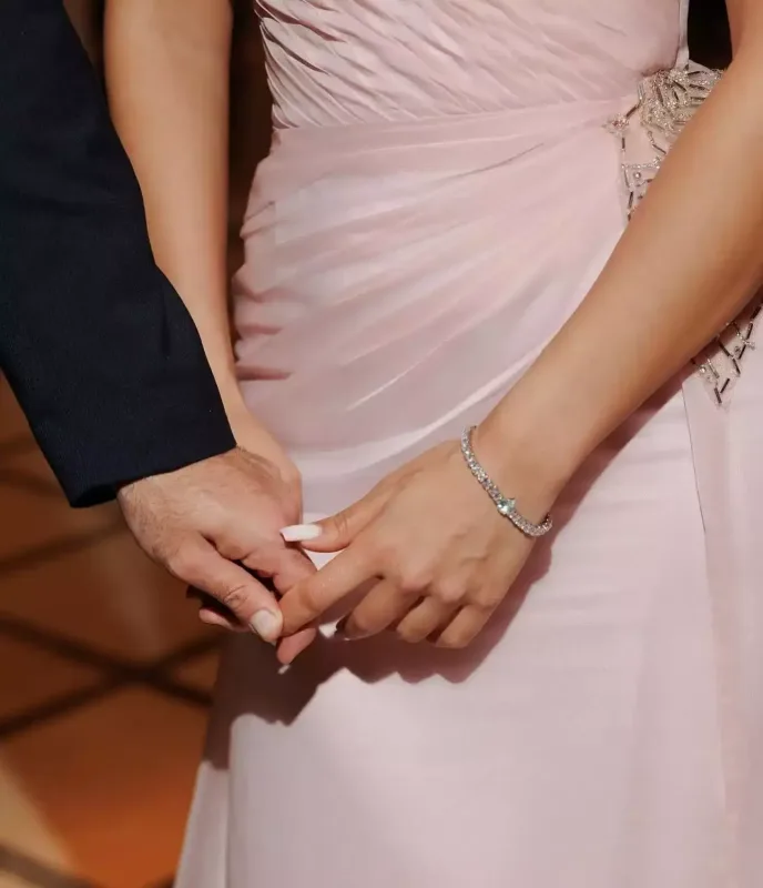 Şəfəqdən sevgilisi ilə fotolar...