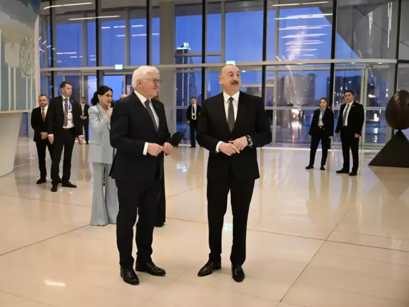 Prezidentlər konsertdə - Video