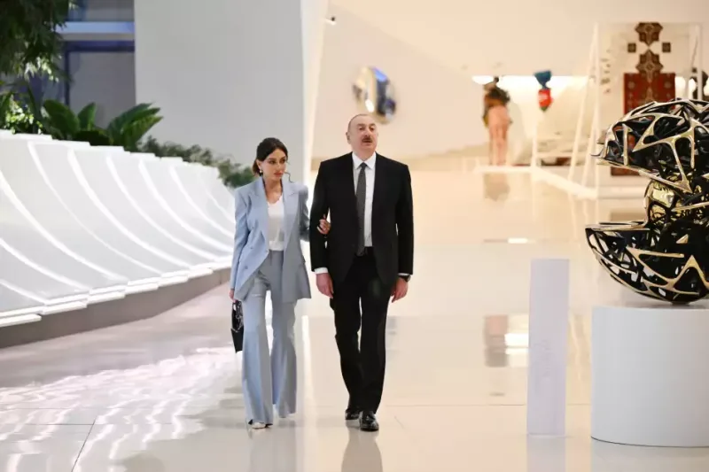 Prezidentlər konsertdə - Video