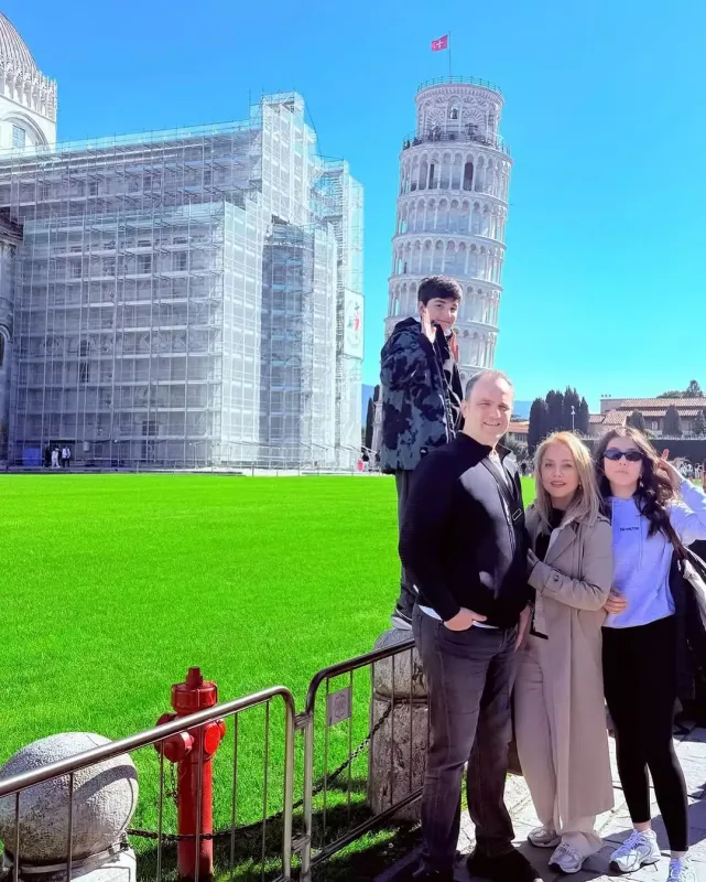 İradənin ailəsi ilə İtalya tətili