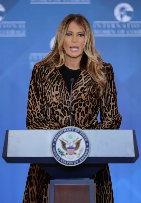 Melaniya Trampın görünüşü müzakirə yaratdı