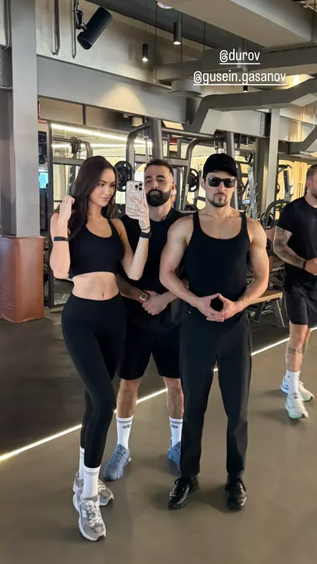 Hüseyn milyarder Durovla görüşdü - FOTO