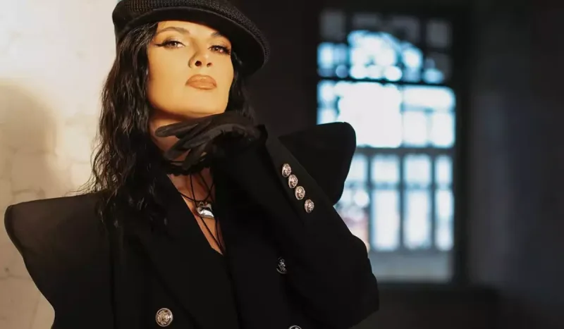 Natavan həmkarlarının toylardakı saxtakarlığını ifşa etdi!