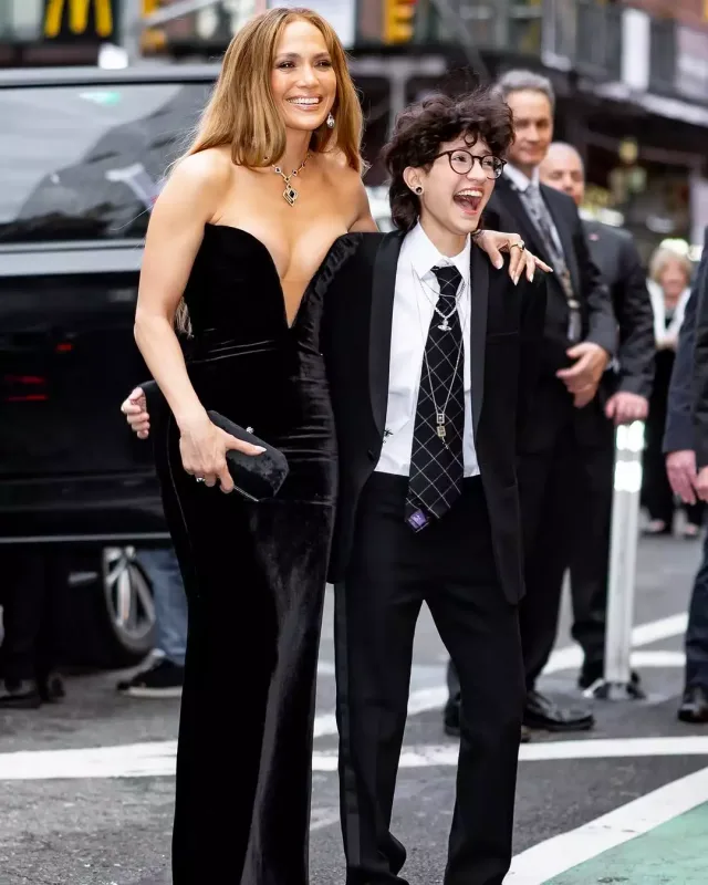 CeyLo qızı ilə qala gecəyə damğa vurdu!