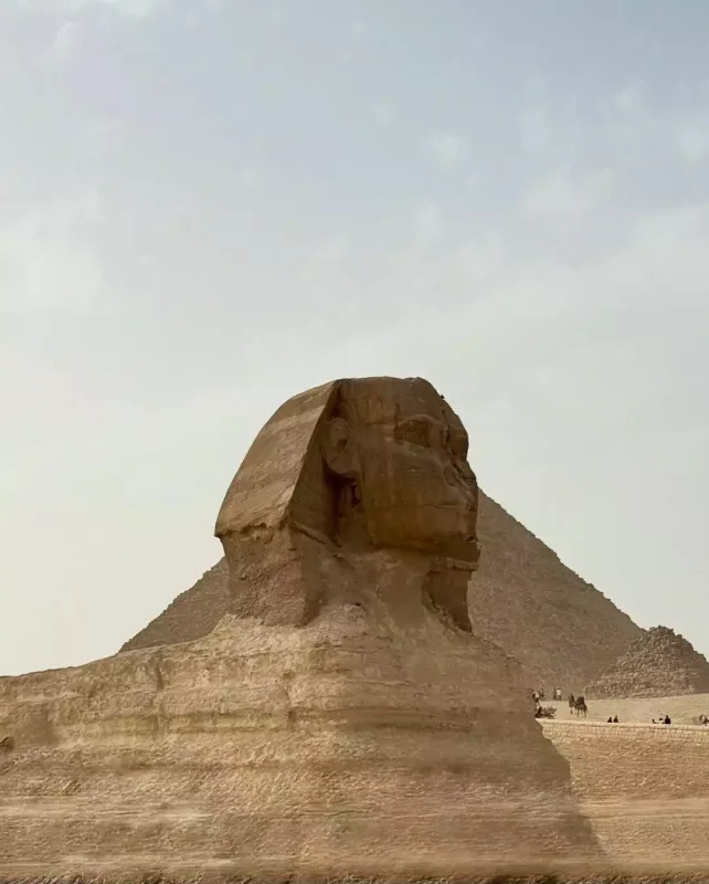 Raksana Misirə getdi