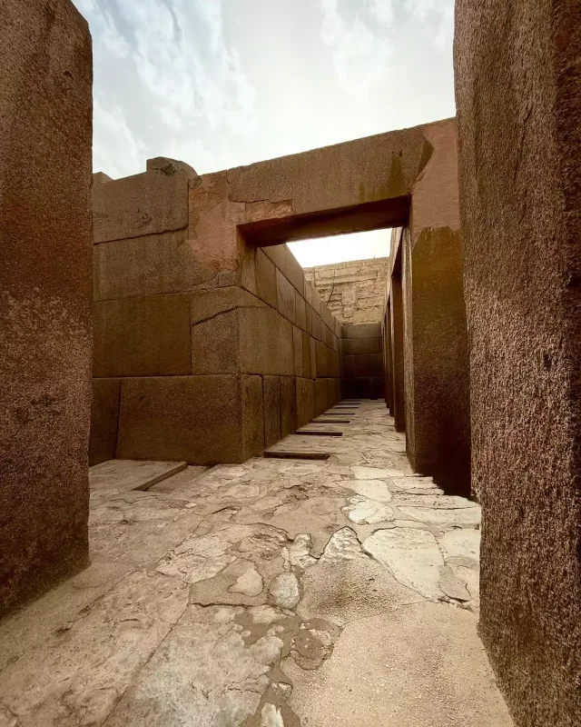 Raksana Misirə getdi