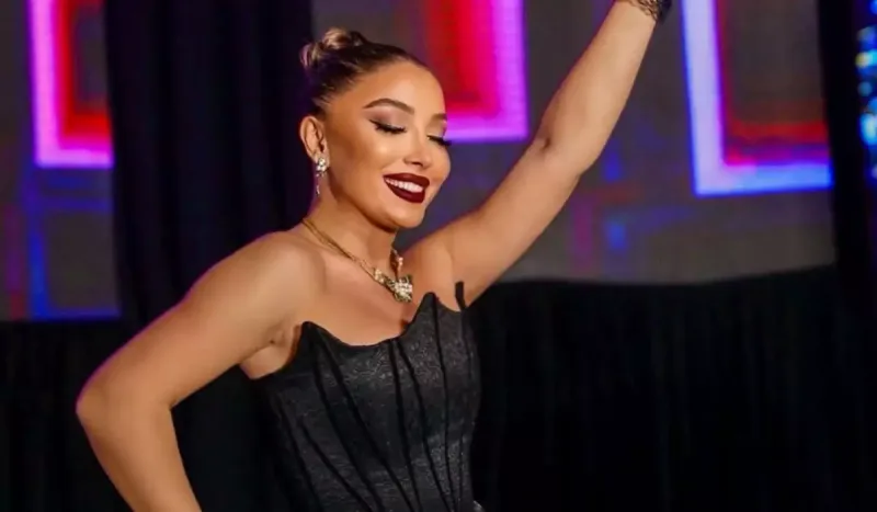 Günaydan səhnə şəkilləri