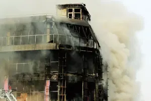 Rusiyalı aktrisa yangında dünyasını dəyişdi