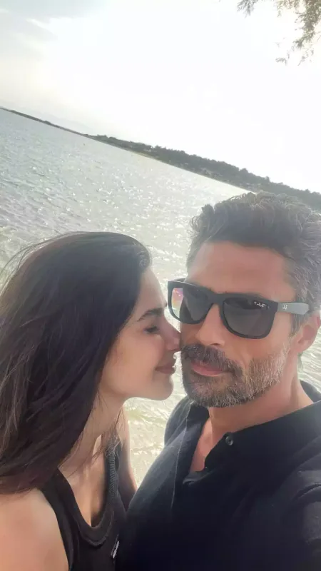 Nəsrin sevgilisindən ayrıldı!