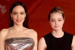 Qızının Ancelinaya bənzəməsi müzakirə yaratdı - Foto