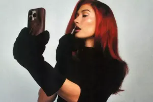 Heyli brendini 1 milyarda satır!