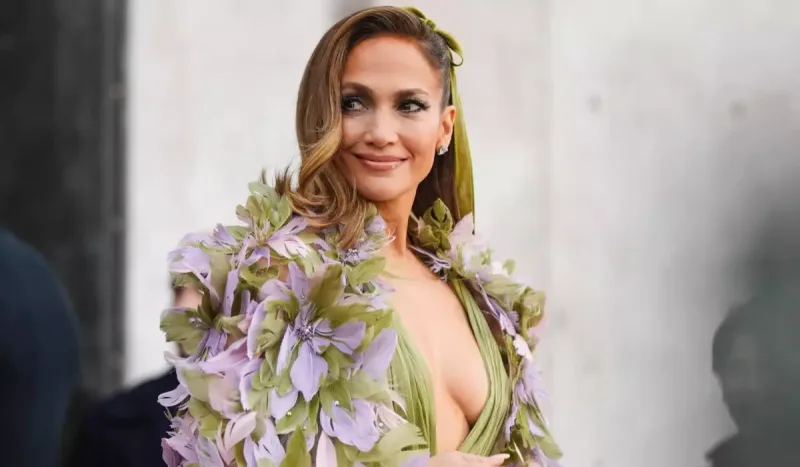 CeyLo özündən 11 yaş kiçik aktyorla eşq yaşayır? - Foto