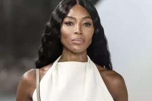 Xeyriyyə fondundan pul oğurlamaqda ittiham olunan Kempbelldən açıqlama!