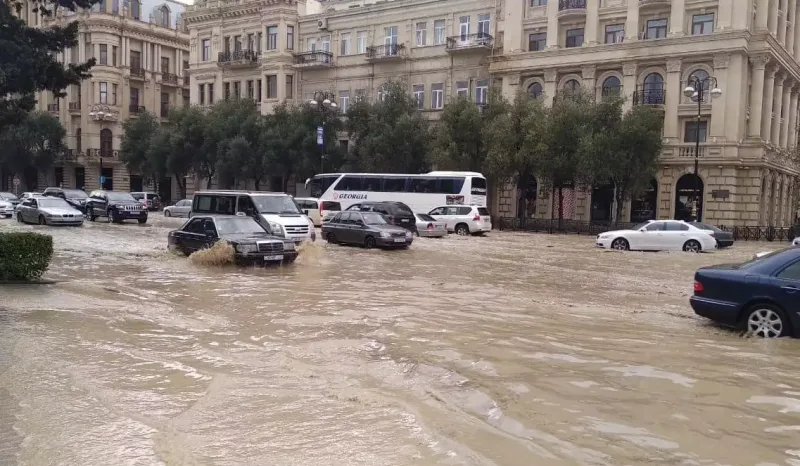 Bakıda güclü yağış yağacaq - Subasma ehtimalı da var