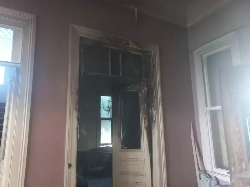 Şakir Paşanın yanan malikanəsindən görüntülər