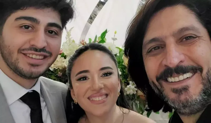 İlqar Mikayıloğlu oğlu və gəlini ilə