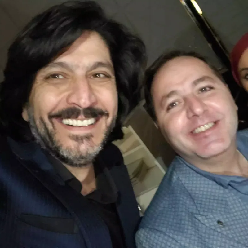 İlqar Mikayıloğlu oğlu və gəlini ilə